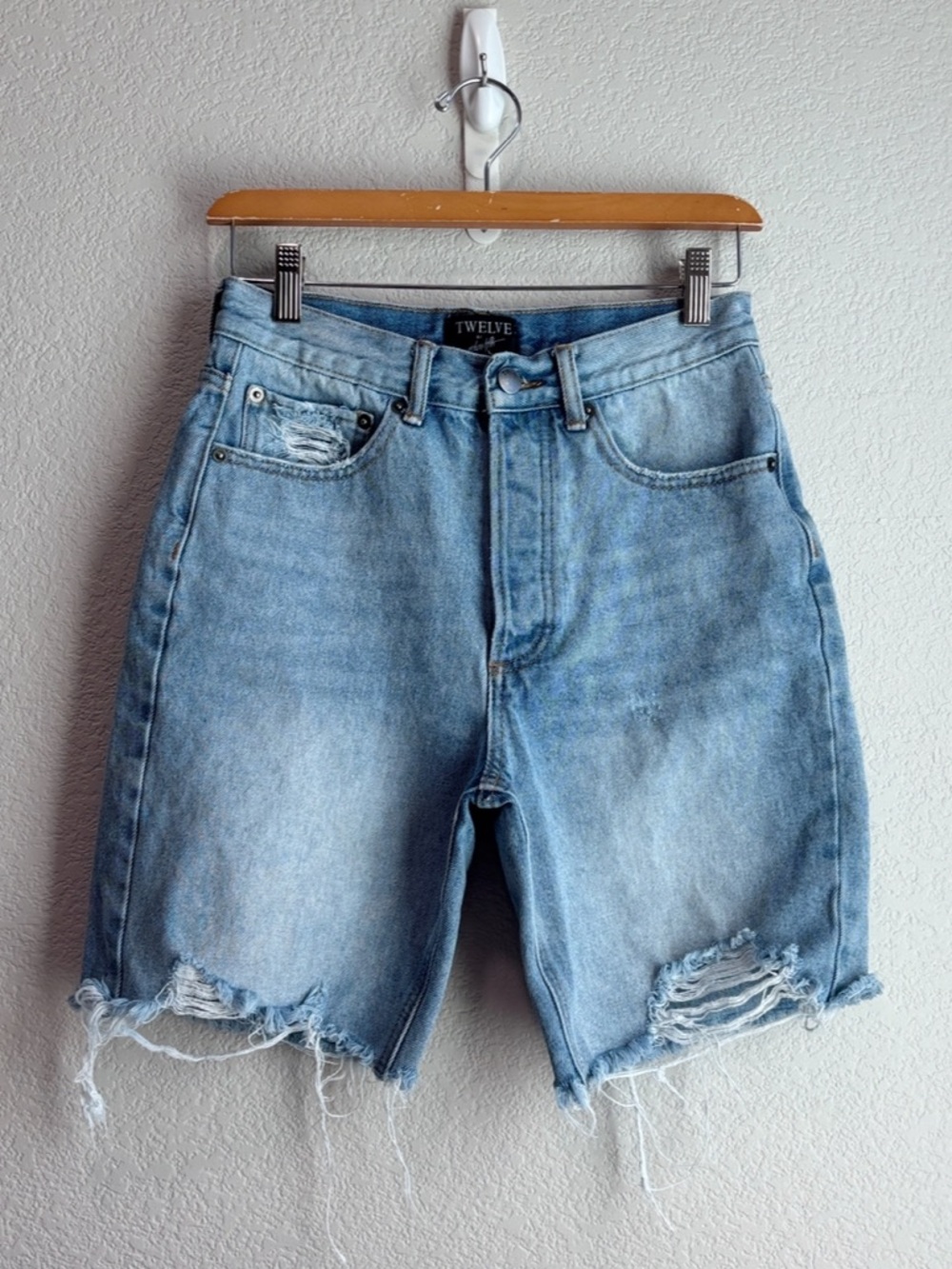 Twelve by Ontwelfth Bermuda Denim Jean Shorts 27  Waist